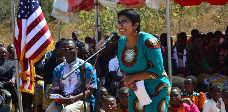 Phoebe Kurien '19 Marshall delivers a speech to her host village of Njombwa during her Peace Corps swear-in ceremony. 